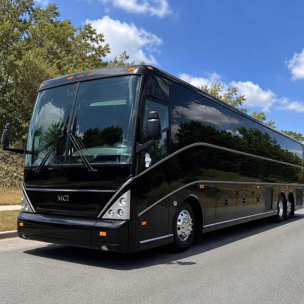 corporate shuttle bus rentals for utica employee commutes and office transfers